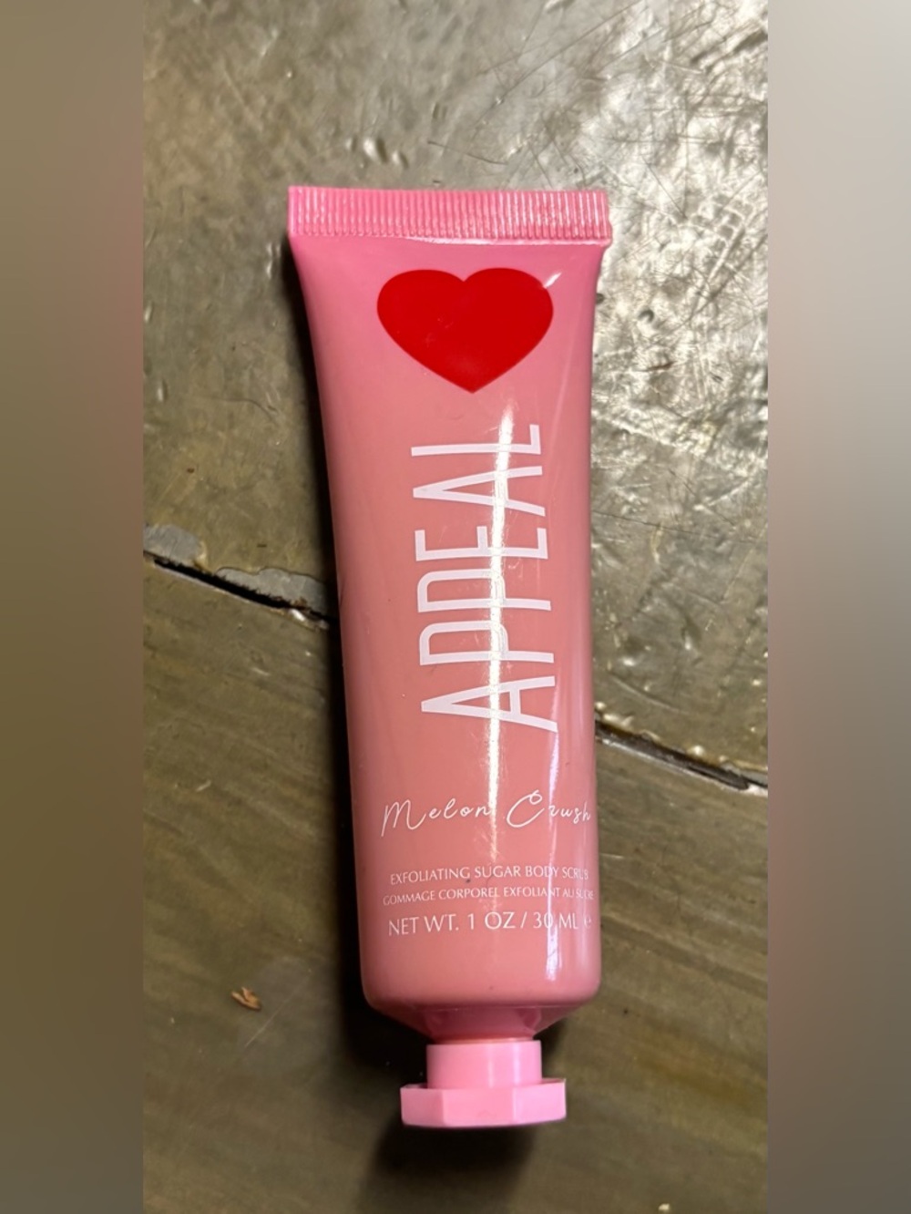 New Sealed Appeal CosmeticsMelon Crush Sugar Scrub 1 ounce.  Retail 21.00